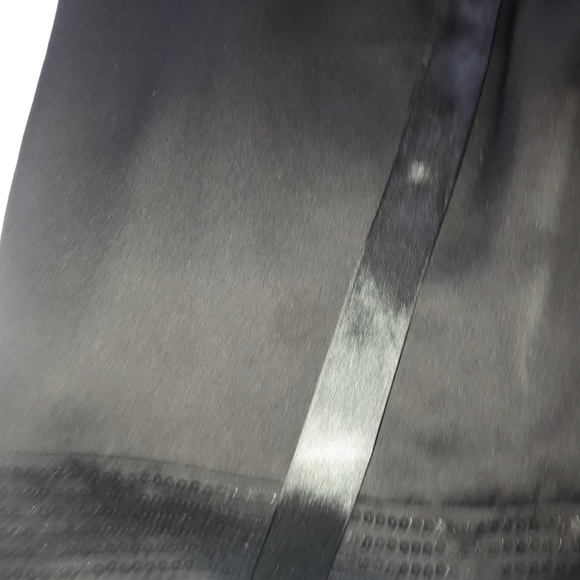 Black silk and sequin camisole - Picture 5 of 5